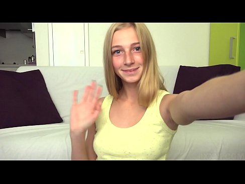 ❤️ Når jeg kjeder meg onanerer jeg dovent den rosa fitten min ️❌ Bare porno hos oss ☑